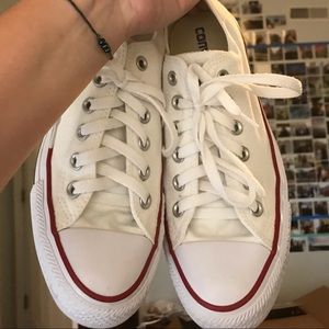 WHITE CONVERSE SIZE 8 W